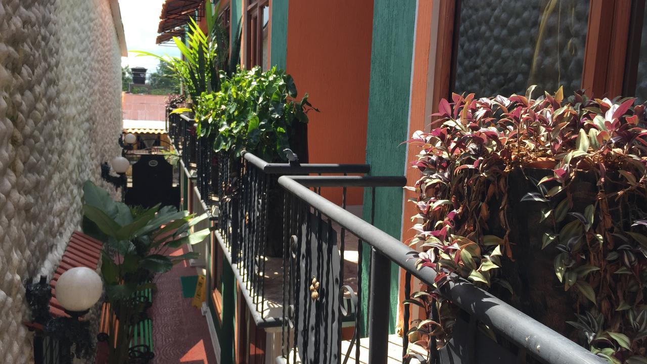 Apartahotel Tierras Amazonicas Leticia Ngoại thất bức ảnh