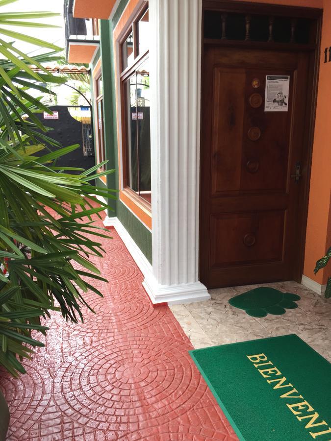 Apartahotel Tierras Amazonicas Leticia Ngoại thất bức ảnh